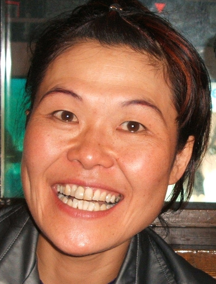 Yumi
              Umiumare